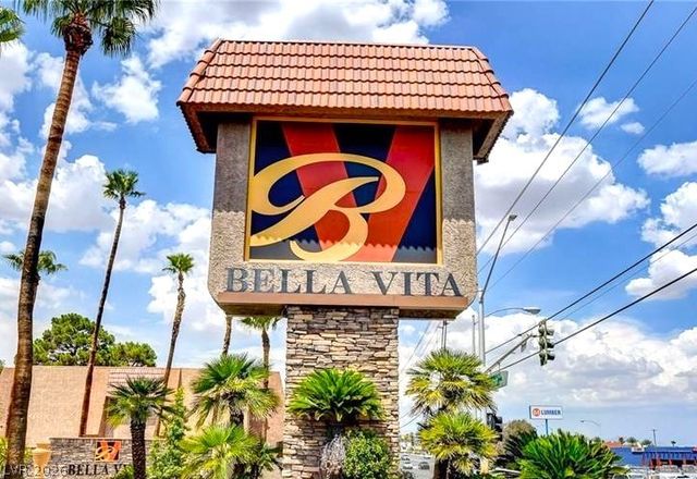 5405 Indian River Drive 400, Las Vegas, NV 89103