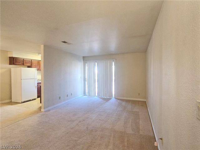 5405 Indian River Drive 400, Las Vegas, NV 89103