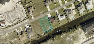 1434 SW 4th LN, Cape Coral, FL 33991