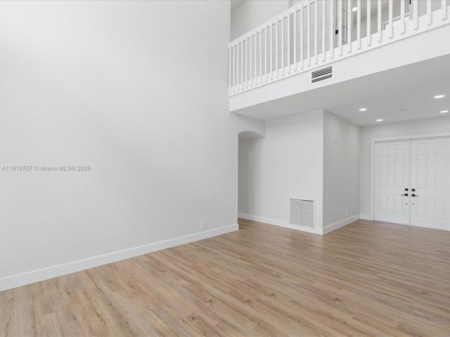 6758 Lake Nona Pl, Lake Worth, FL 33463