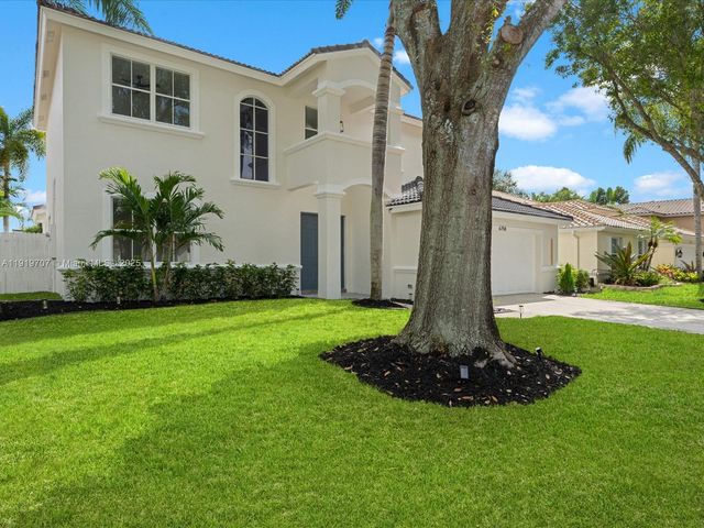 6758 Lake Nona Pl, Lake Worth, FL 33463