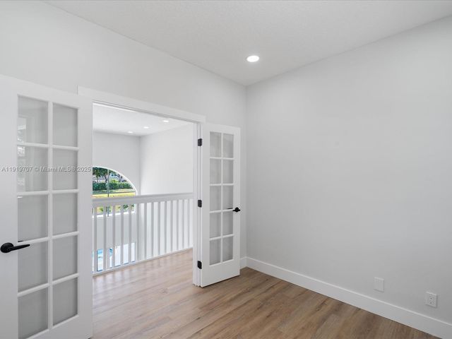 6758 Lake Nona Pl, Lake Worth, FL 33463