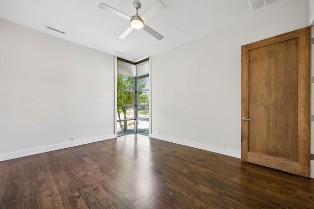 3706 Post Oak Trail, Corinth, TX 76210