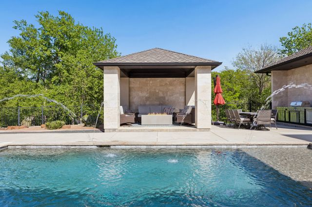 3706 Post Oak Trail, Corinth, TX 76210