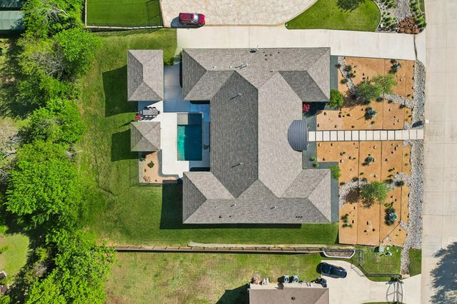 3706 Post Oak Trail, Corinth, TX 76210