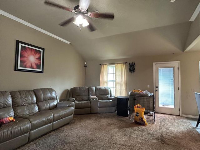 2324 Turtlewood River Road, Midwest City, OK 73130