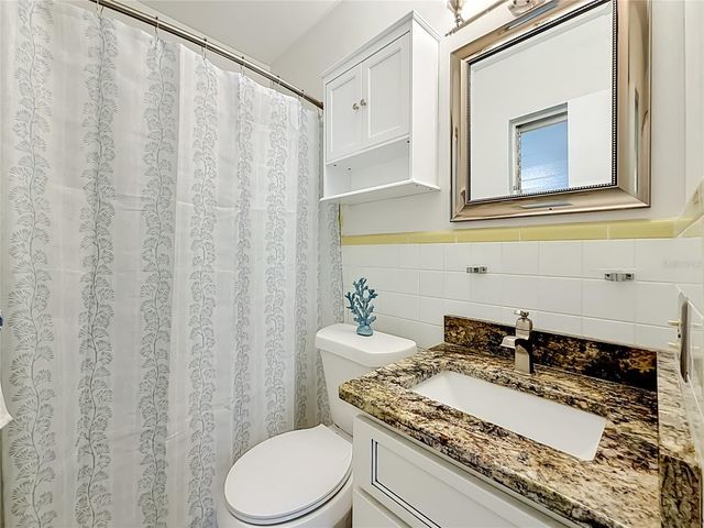 5860 43RD TERRACE N 1513, Kenneth City, FL 33709