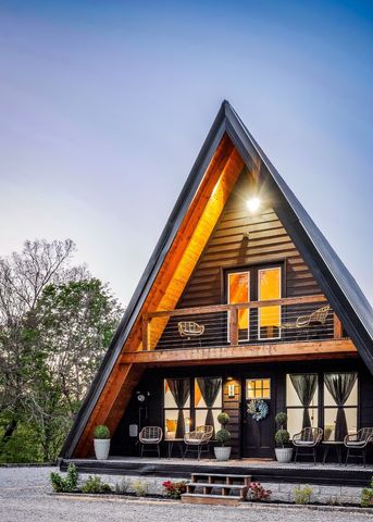 825 Hunters Landing Ln, Smithville, TN 37166