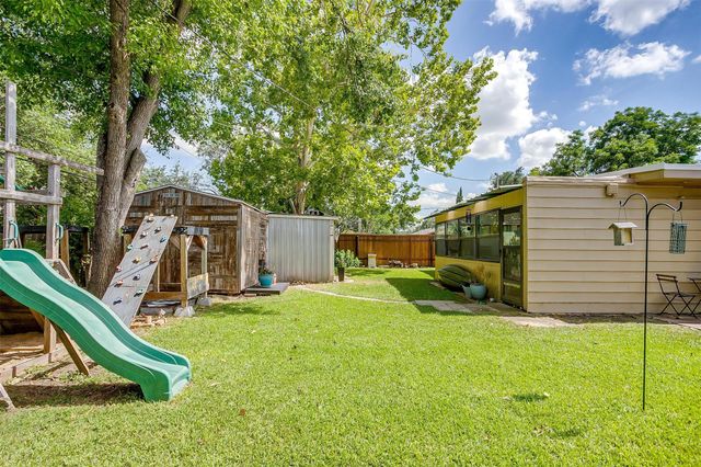 4913 Rutland Avenue, Fort Worth, TX 76133
