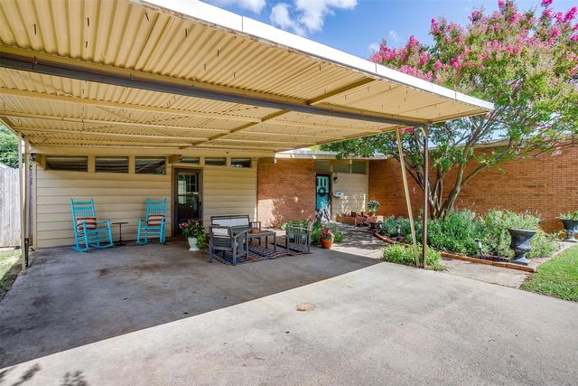 4913 Rutland Avenue, Fort Worth, TX 76133