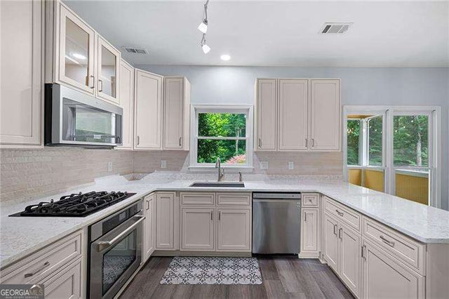 2062 Jockey Hollow Court NW, Kennesaw, GA 30152