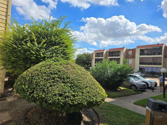 10110 Forum West Drive 228, Houston, TX 77036