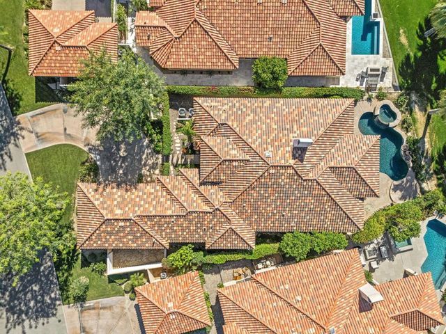 48145 Paso Tiempo Lane, La Quinta, CA 92253