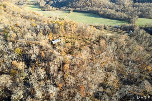 9241 BCR 834, Marble Hill, MO 63764