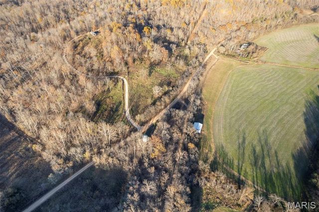 9241 BCR 834, Marble Hill, MO 63764