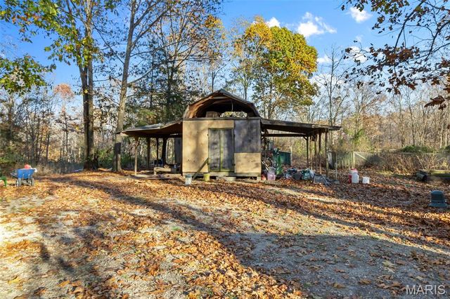 9241 BCR 834, Marble Hill, MO 63764