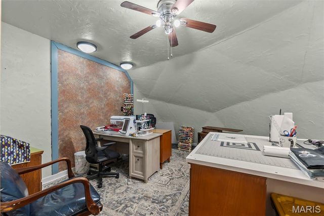 9241 BCR 834, Marble Hill, MO 63764