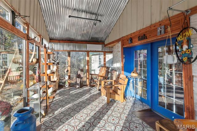 9241 BCR 834, Marble Hill, MO 63764