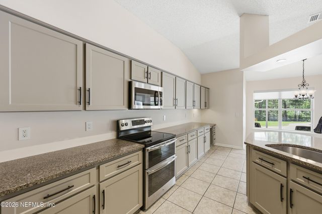 3115 FIELDCREST Drive, Middleburg, FL 32068