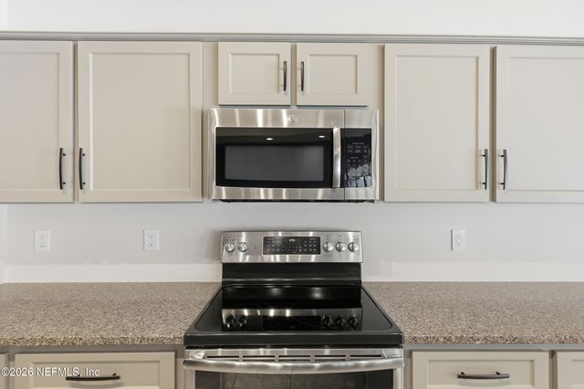 3115 FIELDCREST Drive, Middleburg, FL 32068