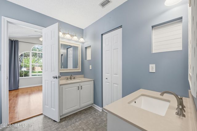 3115 FIELDCREST Drive, Middleburg, FL 32068