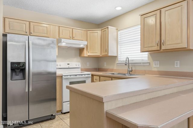 3115 FIELDCREST Drive, Middleburg, FL 32068