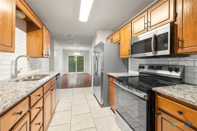 1712 Moonlight Drive, Killeen, TX 76543