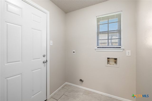 1712 Moonlight Drive, Killeen, TX 76543