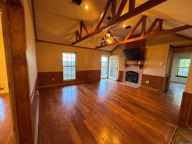 115 Lakeview St, Pierre Part, LA 70339