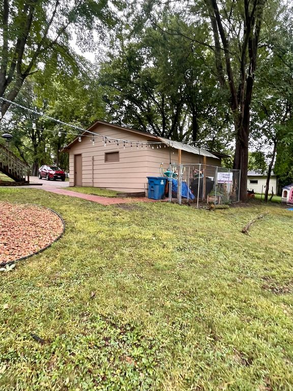 10553 Penn Avenue S, Bloomington, MN 55431 — photo 2