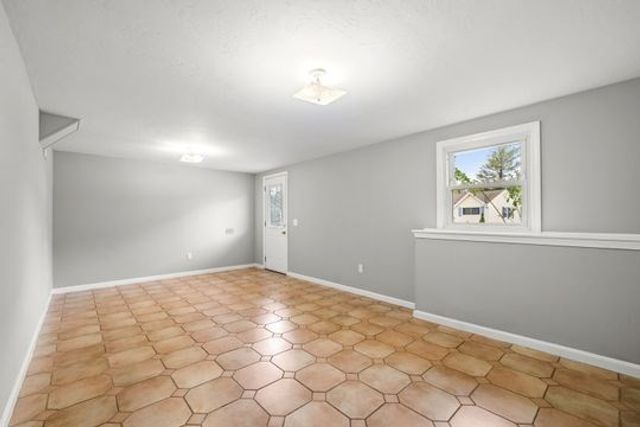 8 Timrod Drive, Worcester, MA 01603