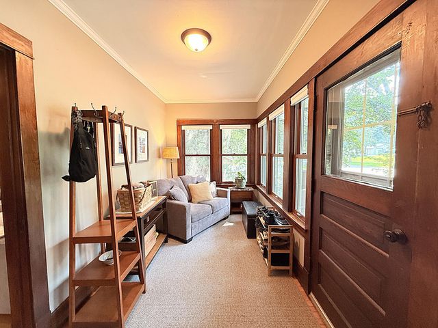 216 S 9th Street, Montevideo, MN 56265