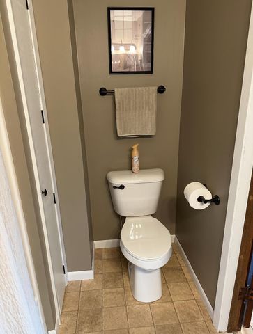 216 S 9th Street, Montevideo, MN 56265