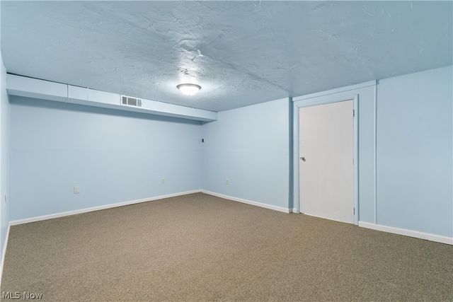 1305 Brown Street, Akron, OH 44301