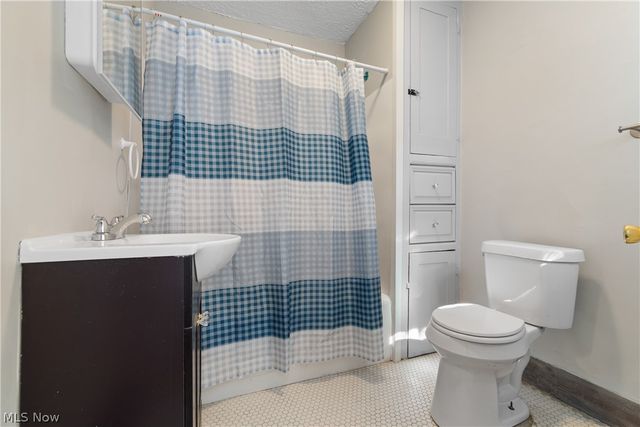 1305 Brown Street, Akron, OH 44301
