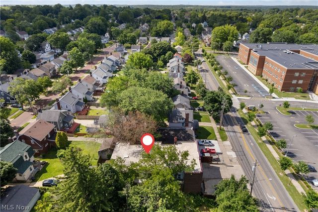 1305 Brown Street, Akron, OH 44301
