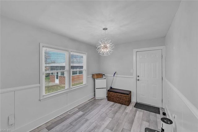 512 Pocahontas PL, Hampton, VA 23661