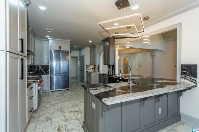 316 OXFORD WAY, Pelham, AL 35124