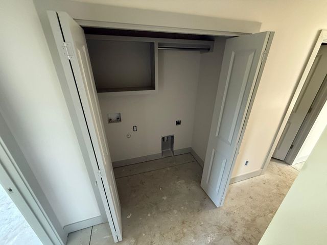 2913 S Bunker Hill Ct., Wichita, KS 67210