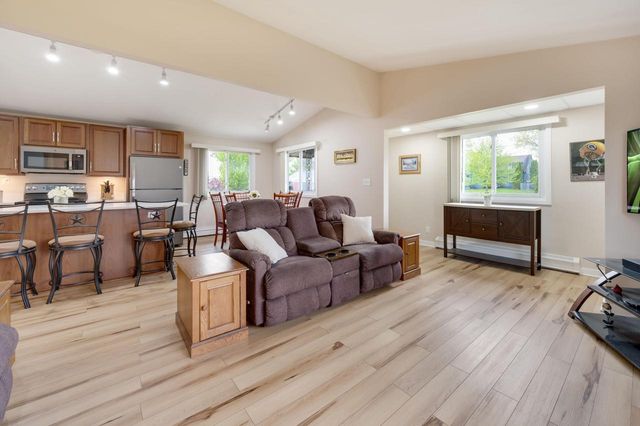 3313 Mallory AVENUE, Cudahy, WI 53110