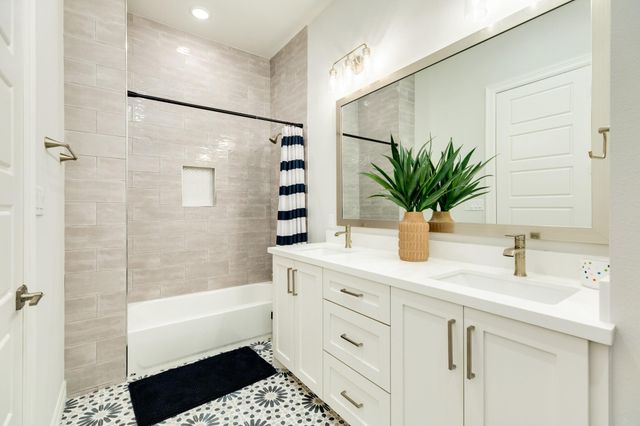 4135 Great Blue Heron Drive, Galveston, TX 77554