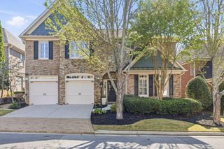 305 Wembley Circle, Sandy Springs, GA 30328