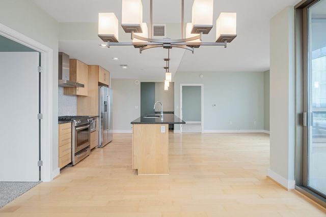 300 Bowie ST 1201, Austin, TX 78703