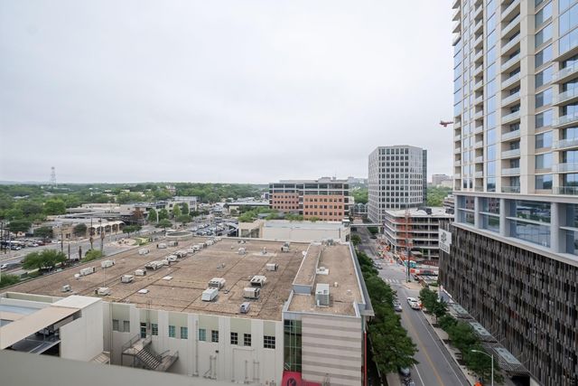300 Bowie ST 1201, Austin, TX 78703