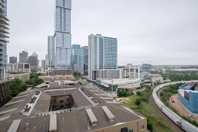 300 Bowie ST 1201, Austin, TX 78703