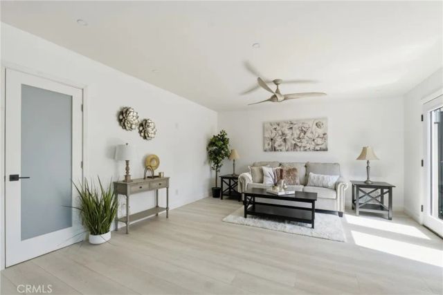 2260 Gondar Avenue, Long Beach, CA 90815