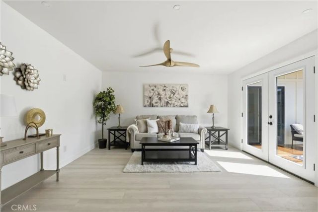 2260 Gondar Avenue, Long Beach, CA 90815