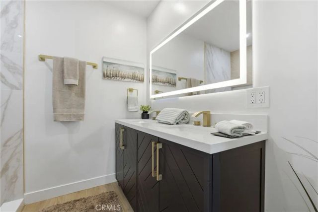 2260 Gondar Avenue, Long Beach, CA 90815