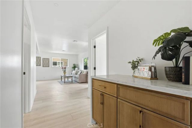 2260 Gondar Avenue, Long Beach, CA 90815