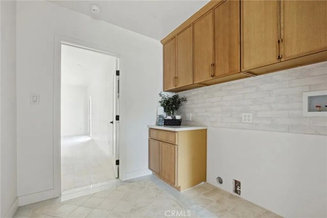 2260 Gondar Avenue, Long Beach, CA 90815